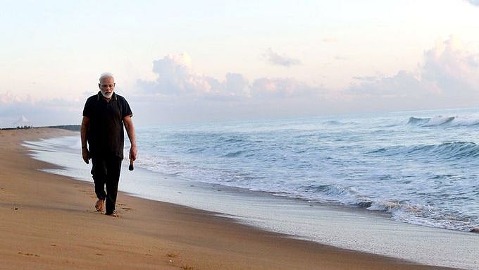 Prime Minister Modi took a walk along the scenic coast of Kovalam.