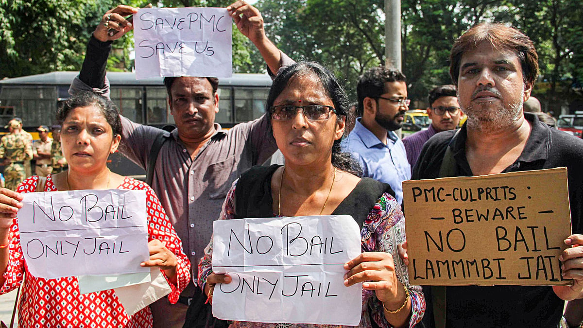 PMC bank account holders protest in Mumbai. 