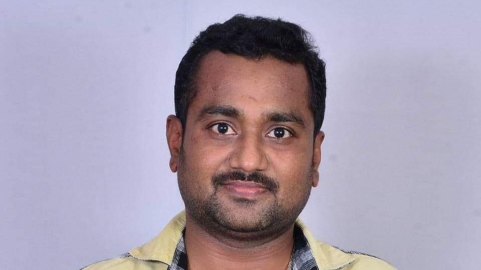 A suicide note has been found in a car parked near the Jnana Bharathi university campus in Bengaluru, but the police are investigating all angles.