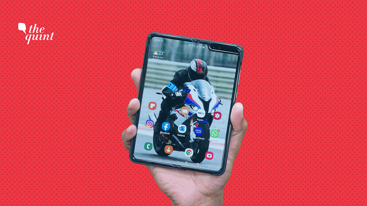 The new Samsung Galaxy Fold comes with a 7.3-inch display.