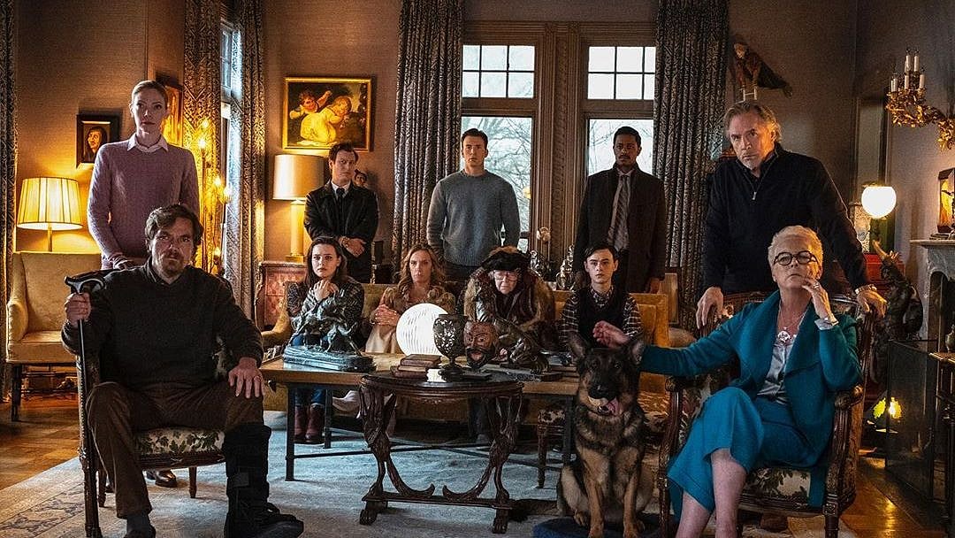 Rian Johnson’s <i>Knives Out</i> is a loving assembly of old-fashioned nostalgia.