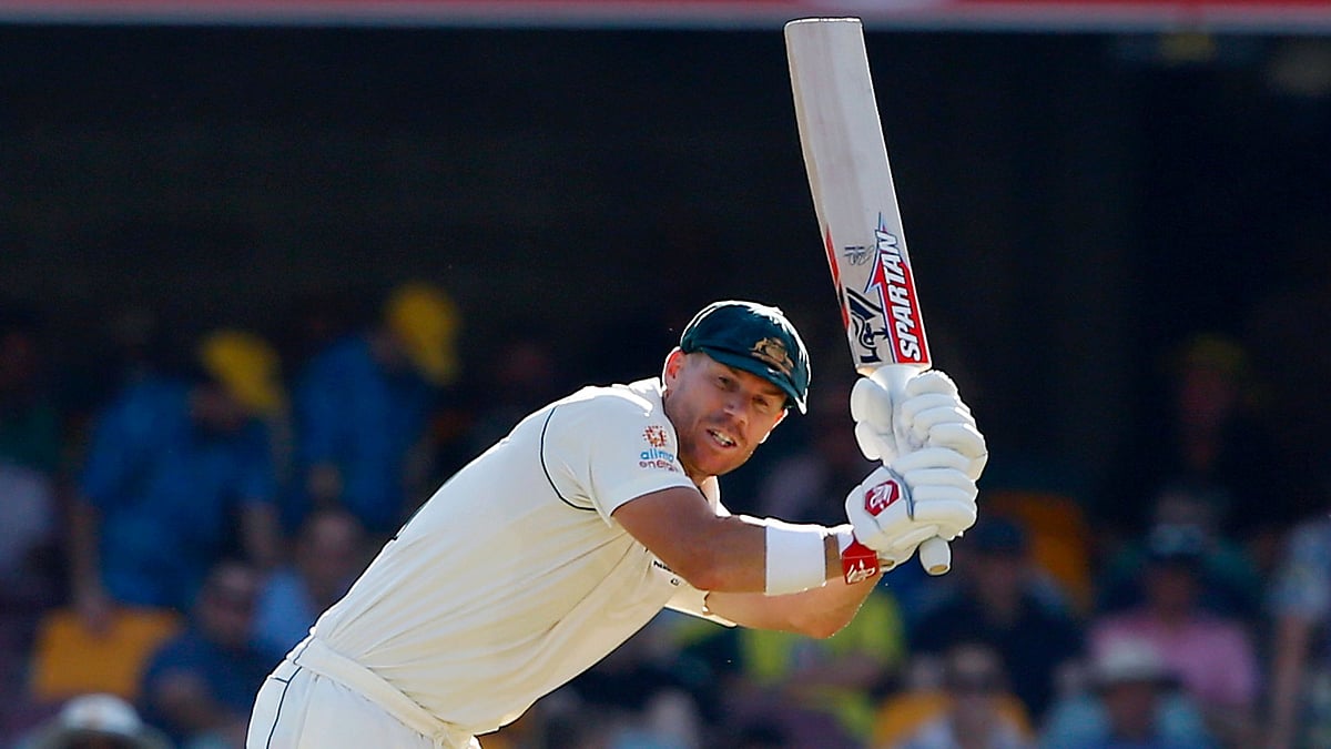 Australia opener David Warner apologised to the Indian team for the behaviour of the Sydney crowd. 