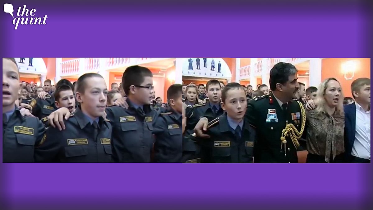 Young Russian cadets singing ‘Aye Watan’ at an event in Moscow.