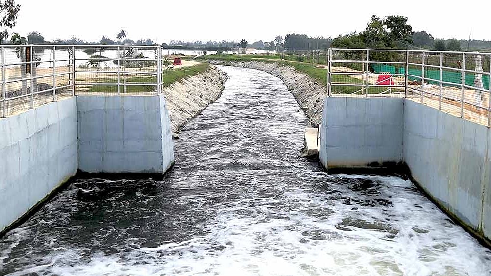 Laxmisagar lake where treated domestic sewage water from Bengaluru first enters Kolar, to eventually fill 126 lakes and improve groundwater levels. The project envisages transferring 440 million litres a day under the Rs 1,342 crore Koramangala-Challaghatta Valley project.