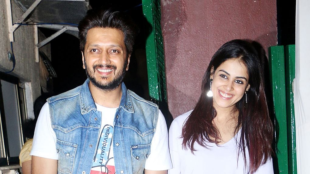 Riteish and Genelia Deshmukh pose for the media.