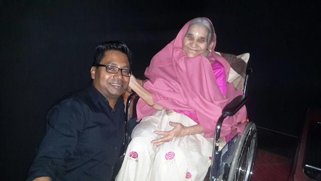 Pushpa Joshi with <i>Raid</i> director Raj Kumar Gupta.