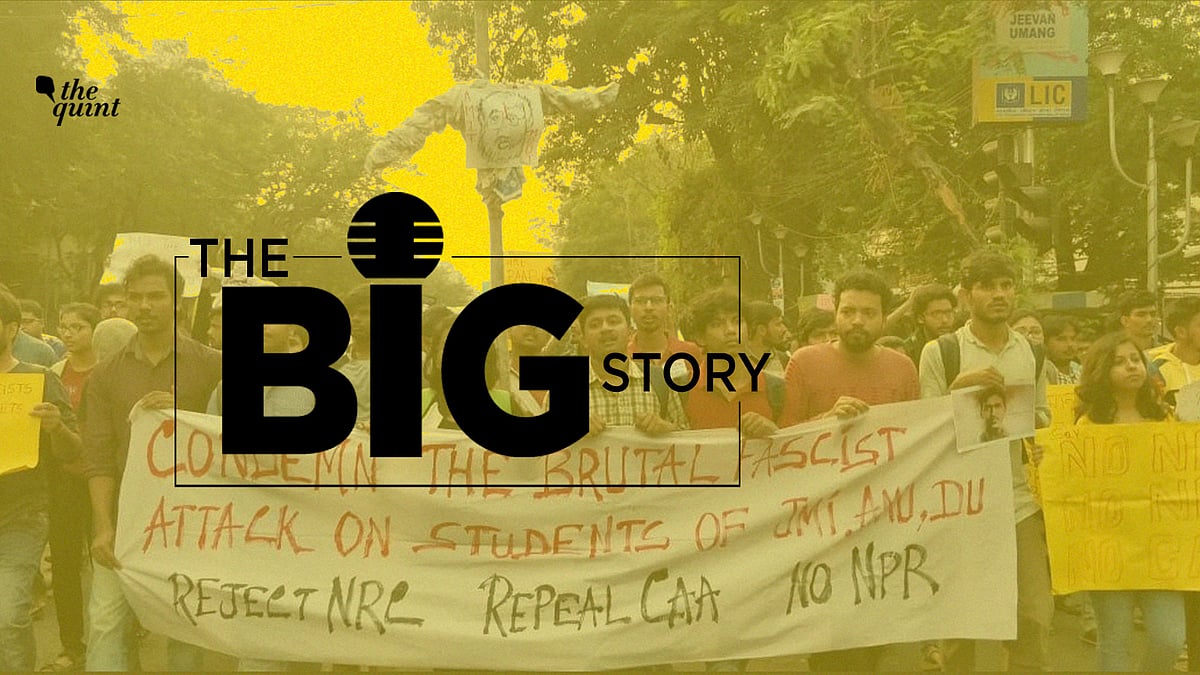 How did the Anti-CAA protests at Jamia Millia Islamia turn violent? Was the police use of tear gas and lathi charges against students justified?