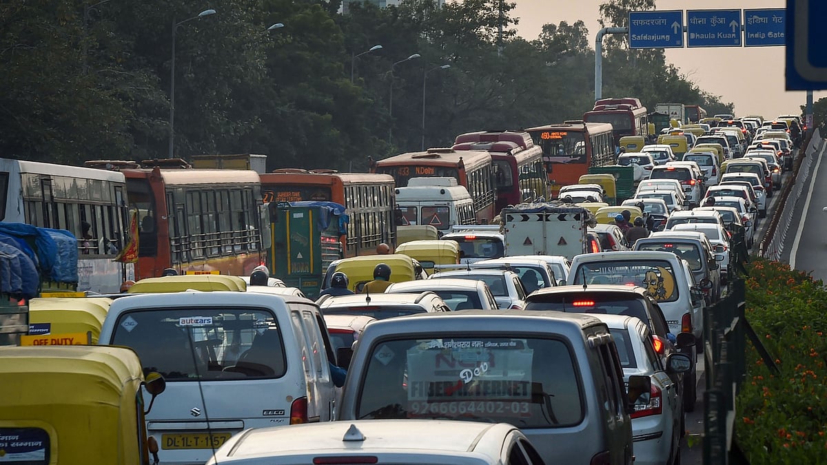 To avoid traffic jam people being advised by the Delhi Traffic Police to take the DND road rather than Ashram 