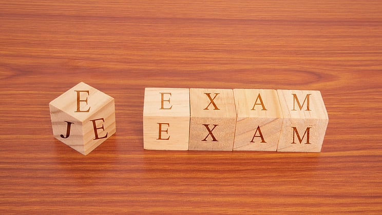 <div class="paragraphs"><p>JEE Mains 2022 exam dates to be announced soon on&nbsp;jeemain.nta.nic.in</p></div>