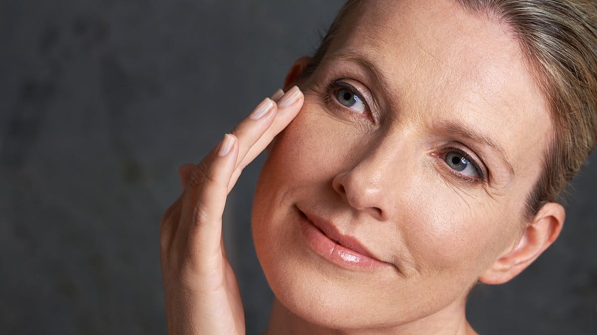 Researchers have found that two experimental Alzheimer's drugs, known as CMS121 and J147, improve memory and slow the degeneration of brain cells.
