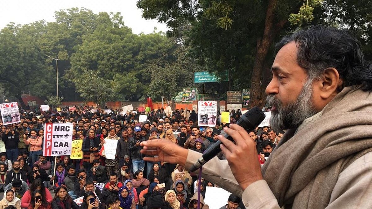 Hundreds of protesters marched from Mandi House to Jantar Mantar against the Citizenship Amendment Act.