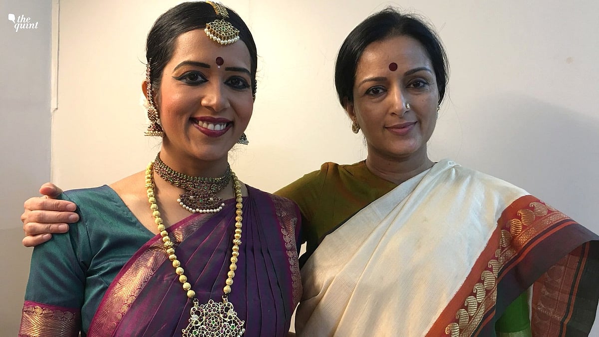 Bharatanatyam dancer Vidhya Subramanian with her disciple Sharanya.