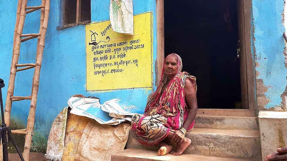 Free homestead land given by the Odisha government to single women, and housing funds through Pradhan Mantri Awaas Yojana – Gramin, has enabled single women to live independently with dignity.