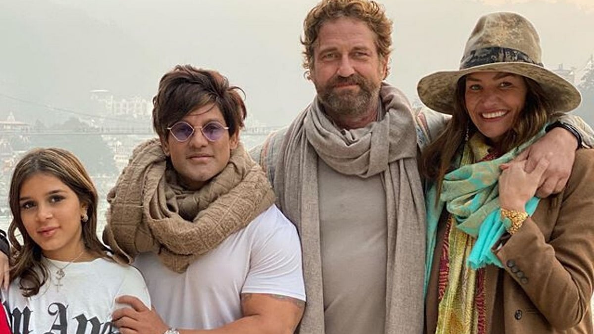 Gerard Butler with industrialist Yash Birla at Rishikesh.