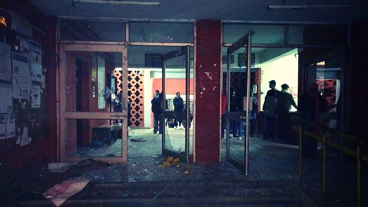 At least 28 people, including JNU Students’ Union president Aishe Ghosh, were injured as chaos reigned on the campus for nearly two hours on Sunday.