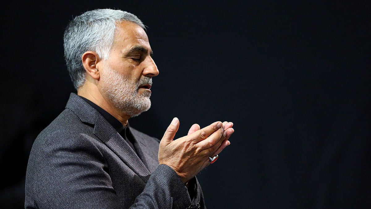 Commander of Iran’s Quds Force, Qassem Soleimani prays in a religious ceremony at a mosque.