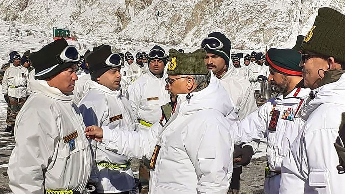 Army Chief General Manoj Mukund Naravane meets jawans during his visit to the army base camp in Siachen. 