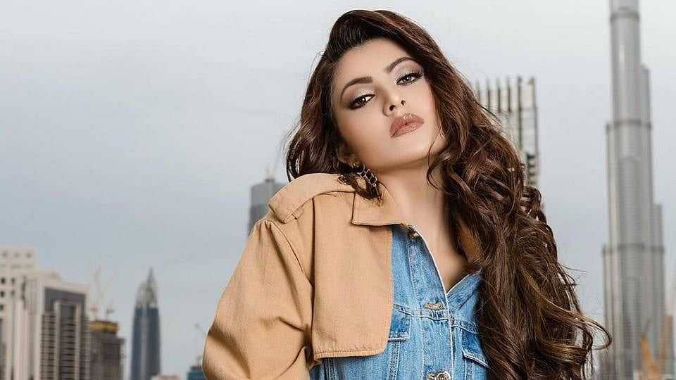 Urvashi Rautela trolled on Twitter.