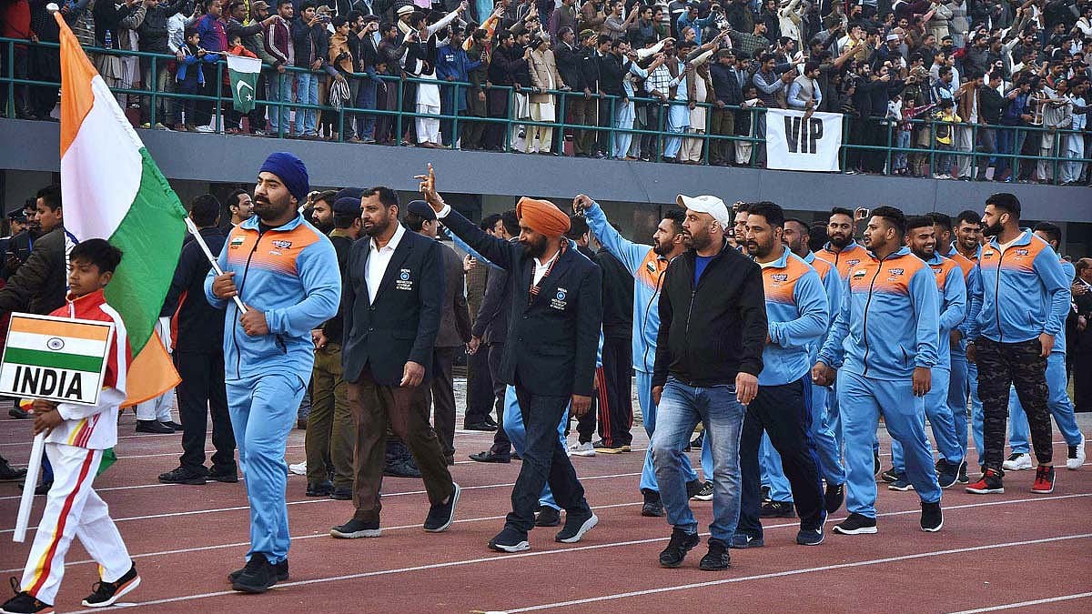 The ‘unofficial’ India team that went to Pakistan for the World Kabaddi championship has entered the semi-finals of the tournament.