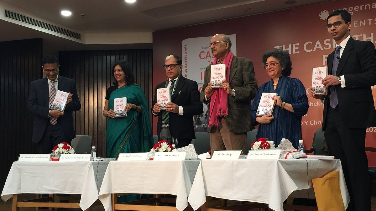 From L-R: Justice DY Chandrachud, ASG Madhavi Divan, Justice (retd) AK Sikri, Shekhar Gupta, Zia Mody and Dr Chintan Chandrachud.