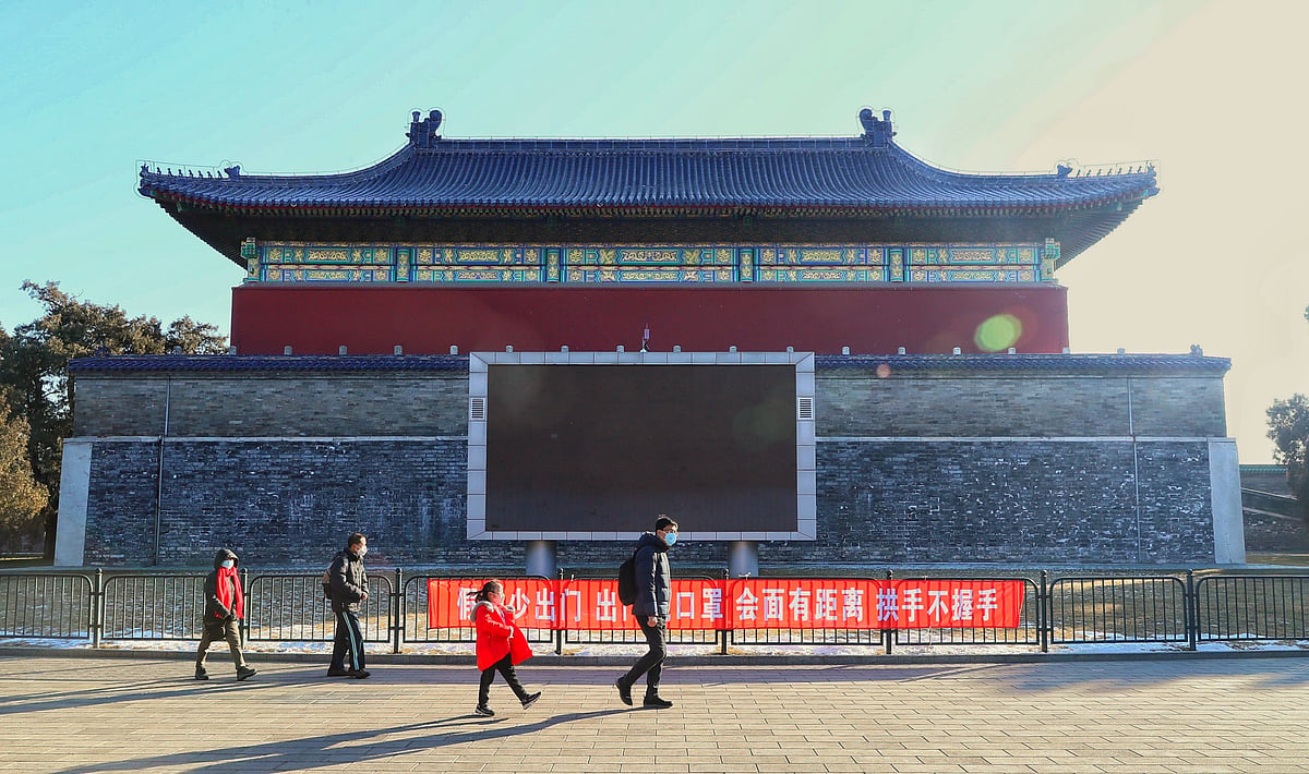 The Temple of Heaven Park inBeijing. Affected by the novel coronavirus epidemic, the formerly crowdedtourist spot sees few visitors these days.