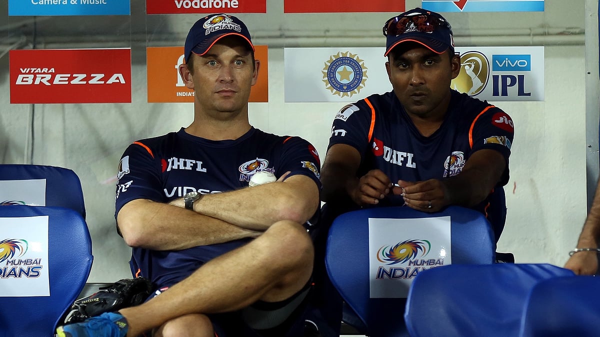 Shane Bond wants all-rounder Hardik Pandya, who is recovering from a back surgery, to play a few matches before the Indian Premier League, beginning on 29 March.