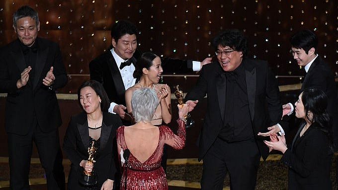 The team of ‘Parasite’ on stage.