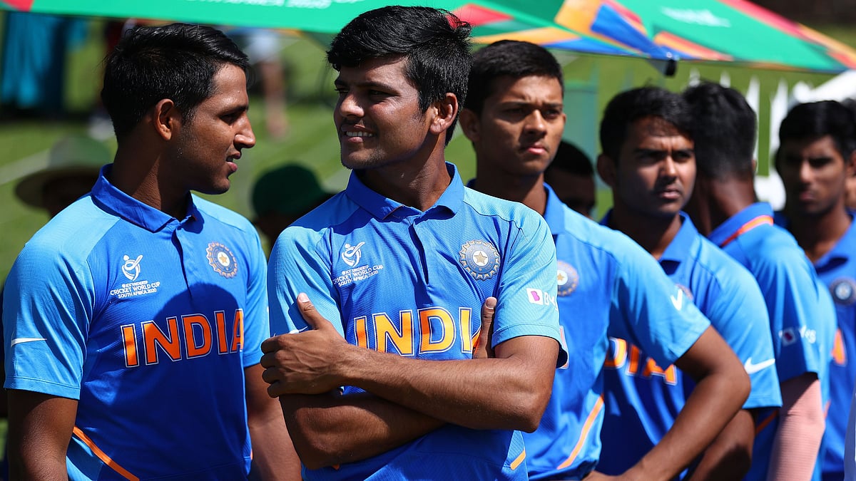 After Yashasvi Jaiswal provided them a good start, the Indian team fell in a pack.