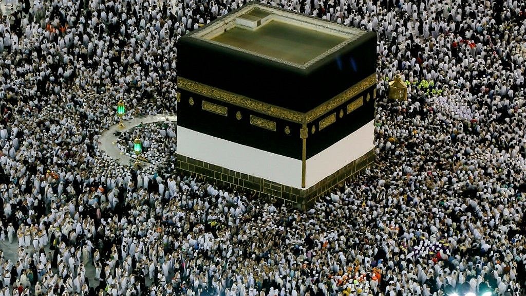 Saudi Arabia on Thursday, February 27, halted travel to the holiest sites in Islam over fears about Coronavirus just months ahead of the annual hajj pilgrimage.