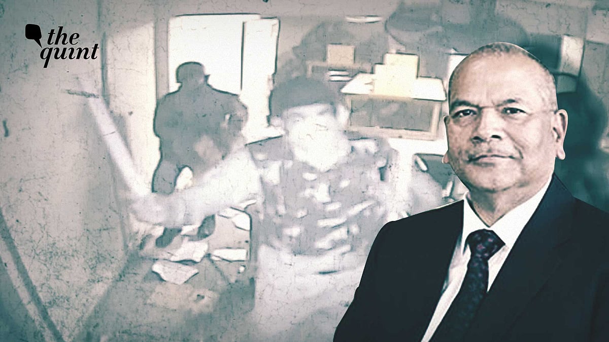 An exclusive video accessed by The Quint shows police vandalised the CCTV inside Jamia’s reading room.