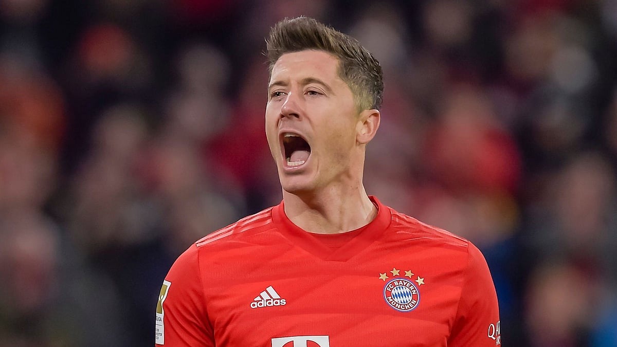 The Polish striker scored twice and took his league-leading tally to 25 with the winning goal in the 88th minute.