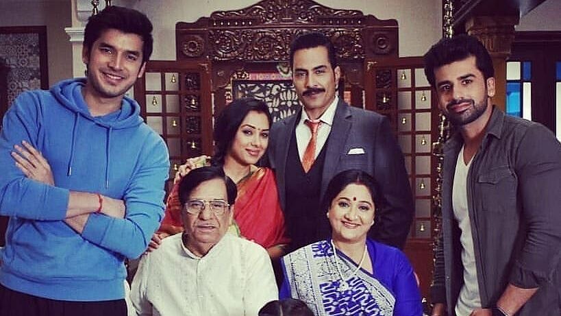 Cast of the show <i>Anupamaa</i>.