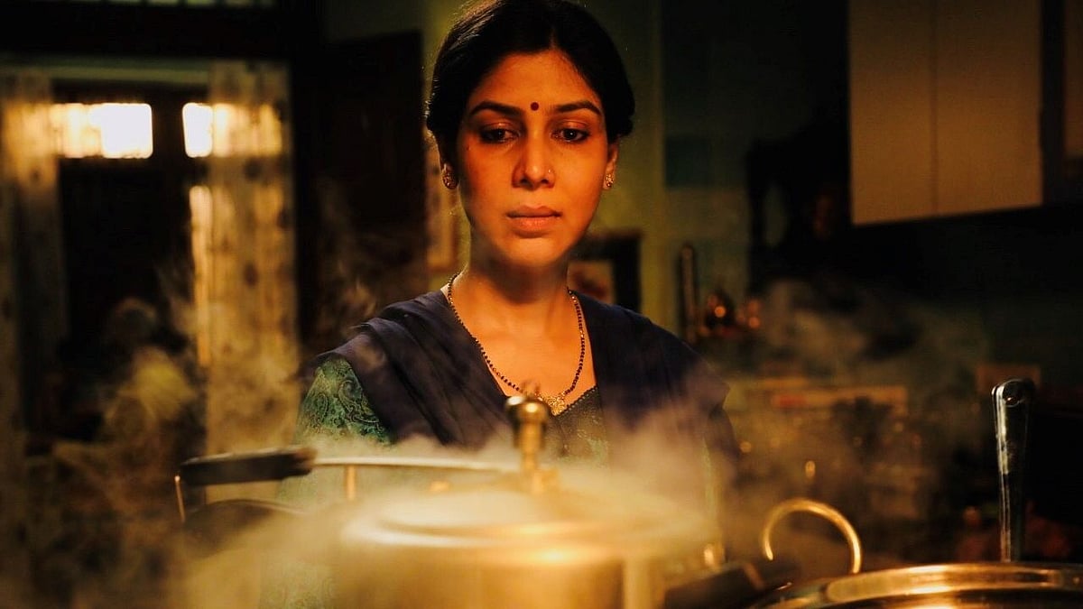 Sakshi Tanwar in a still from <i>Ghar Ki Murgi</i>.