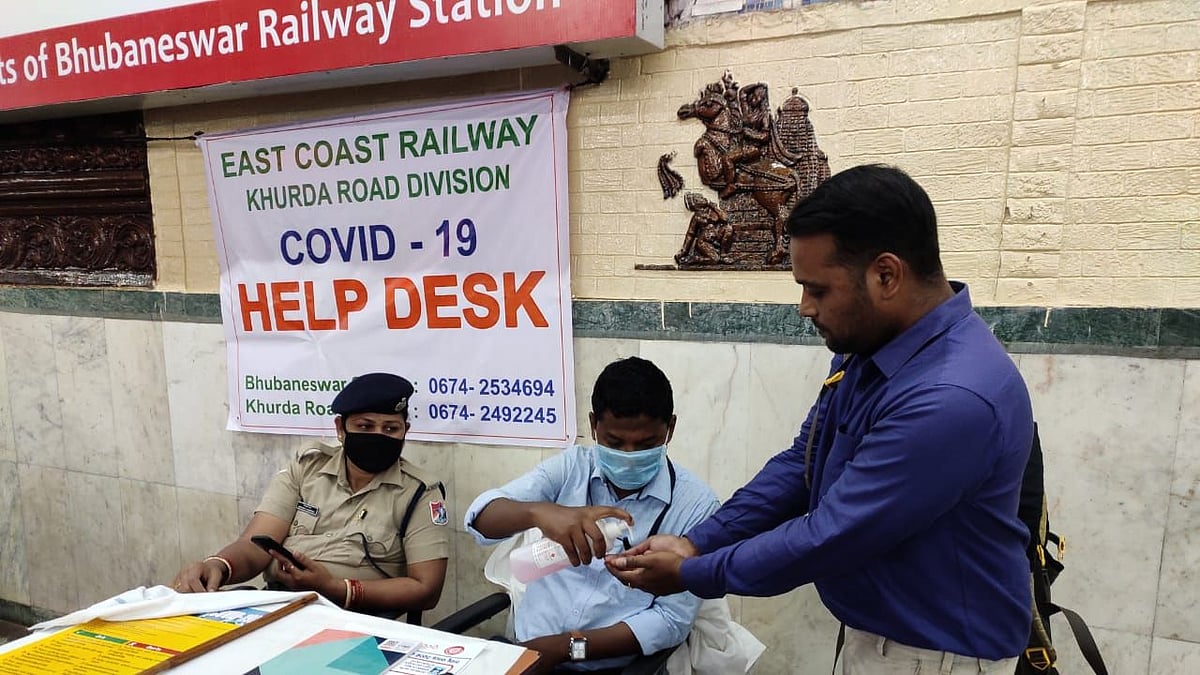 Meanwhile the East Coast Railway provided sanitisers to all travellers. 