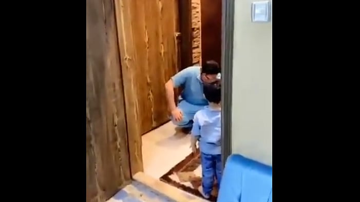 This video of a Saudi doctor breaking down has gone viral.