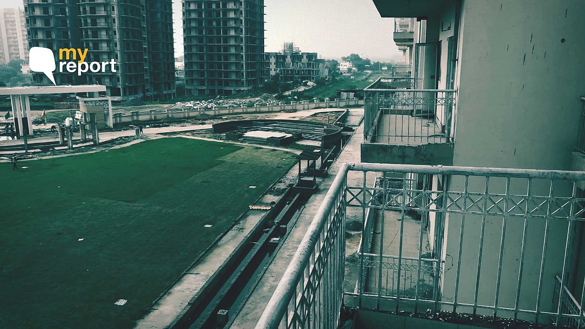 Tashee Group’s ‘Capital Gateway’ in Dwarka stands incomplete to date.