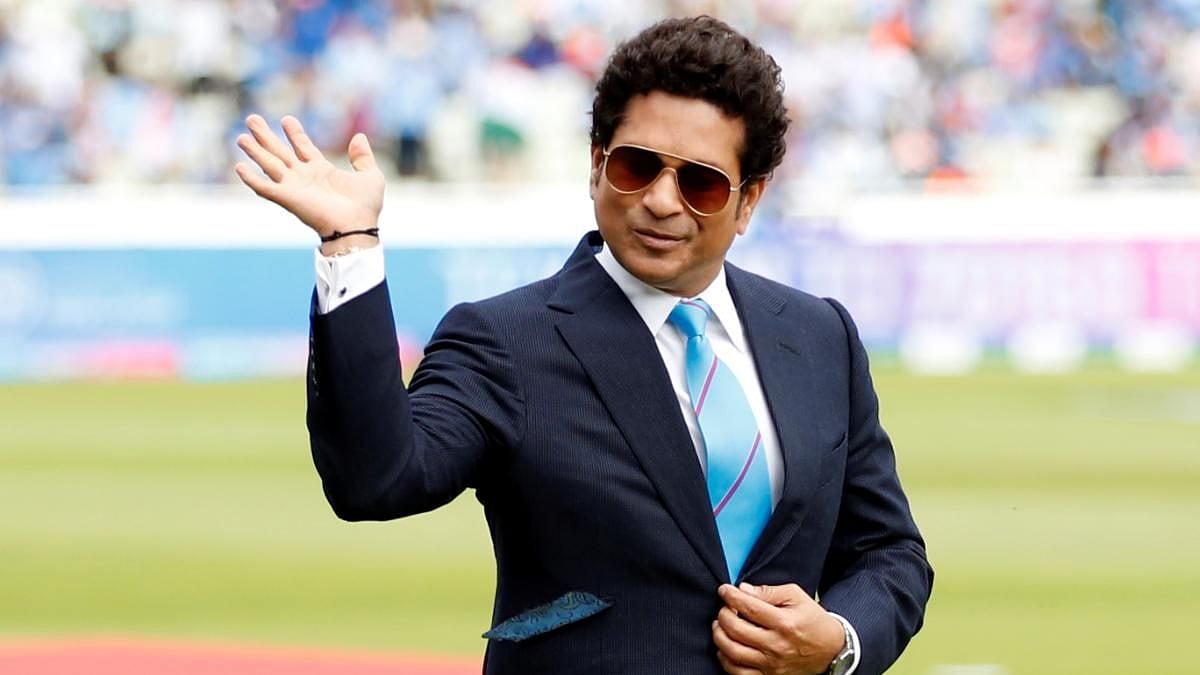 <div class="paragraphs"><p>WTC Final 2023: Sachin Tendulkar questioned India's decision to bench Ravichandran Ashwin.</p></div>
