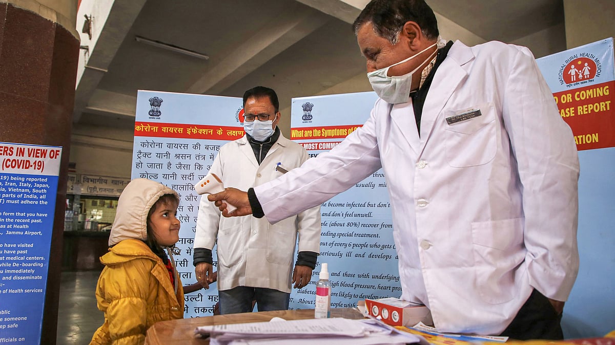 3 doctors from different Delhi hospitals tested positive for COVID-19. Earlier, two Mohalla Clinic doctors also tested positive in the national capital.