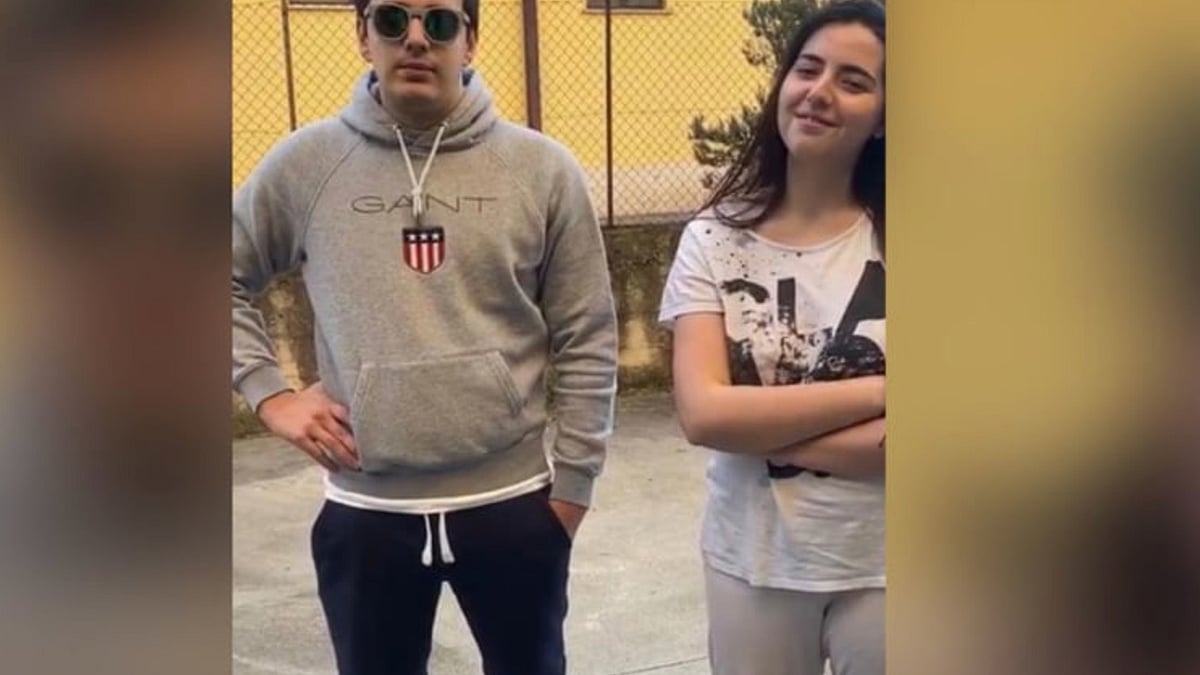 <em>Student Giada Collalto, right, with taxi driver Kepa Amantegi.</em>