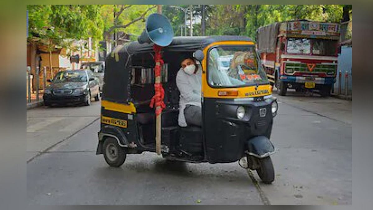 <div class="paragraphs"><p>Autorickshaw drivers help needy COVID-19 patients.</p></div>