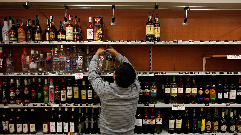 <div class="paragraphs"><p>Delhi Online Liquor Delivery: Government allows home delivery of Indian &amp; Foreign liquors. Image used for representation purpose.&nbsp;</p></div>
