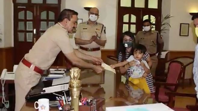 story-hero-img