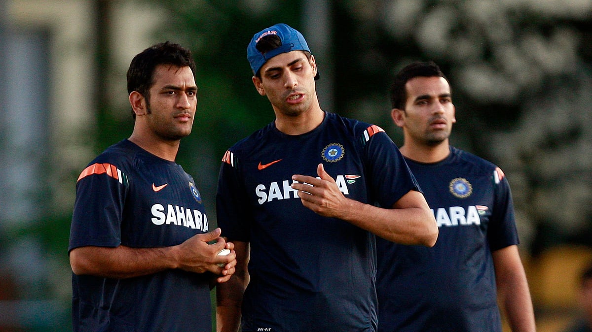 File photo of Ashish Nehra and MS Dhoni