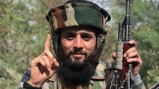 For the first time in the last 31 years of militancy in Jammu and Kashmir, a top <a href="https://www.thequint.com/news/india/hurriyat-leaders-son-among-2-hizbul-men-killed-in-srinagar-encounter">separatist leader’s militant son has been killed</a> in an encounter with police and security forces.
