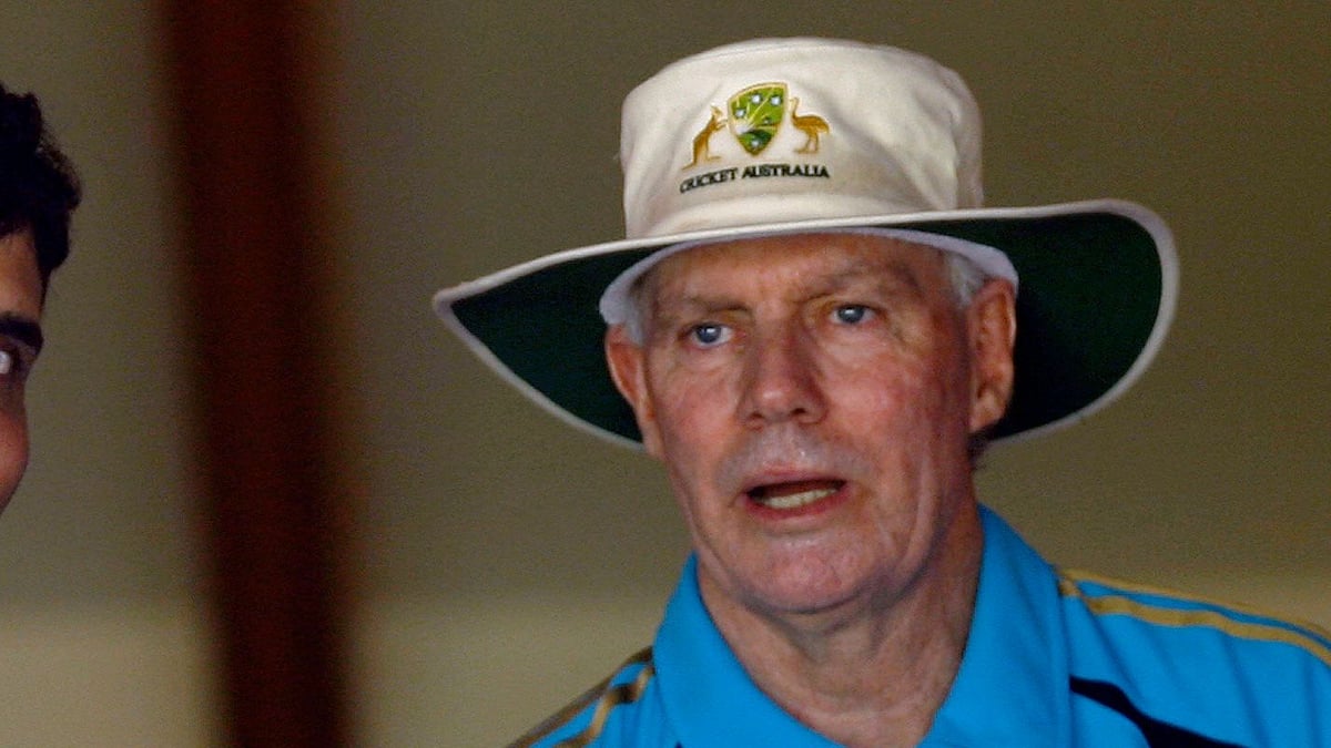 Greg Chappell says he was left awestruck when he saw MS Dhoni batting for the first time.