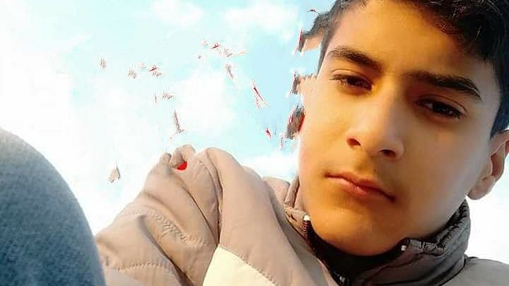Basim Aijaz of Chota Bazar Karan Nagar, Srinagar was injured at Nawa Kadal encounter site in a house collapse.