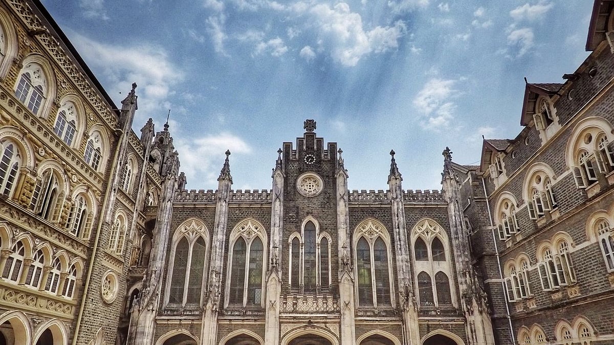 Mumbai ramps up quarantine centres, 1200 bed facility at Mehboob Studios and St Xavier’s College. 
