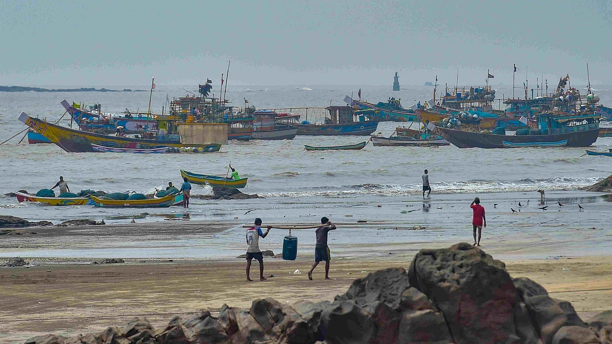 Fishing boats anchored at the shore following a warning by IMD for the fishermen to not enter the Arabian Sea as a precaution against Cyclone ‘Nisarga’, at Uttan beach in Thane on 1 June. 