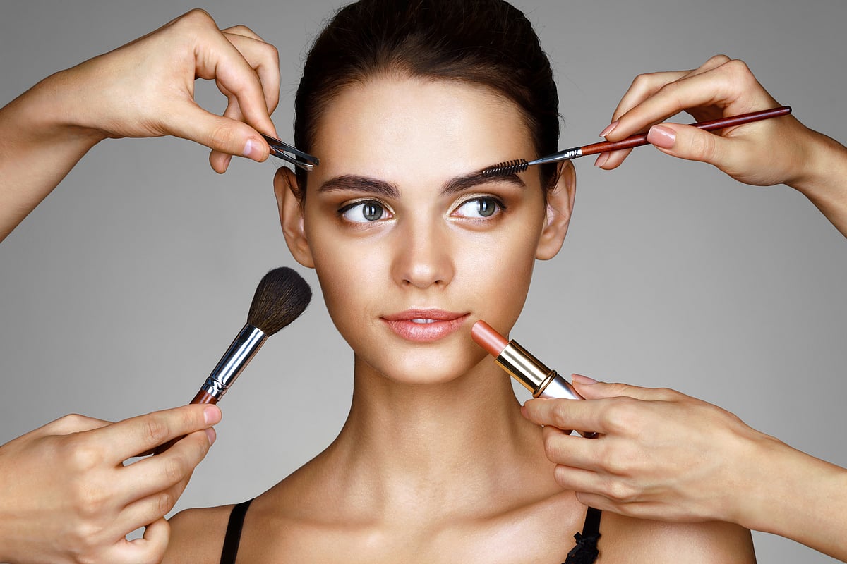Make-up in itself could have been inane, but the internet provided it a whole new dimension to pressure young women into potentially harmful behavioural patterns.