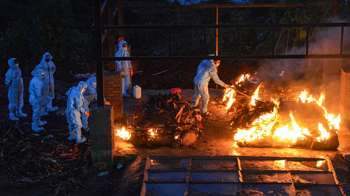<div class="paragraphs"><p>Crematoriums in Gujarat’s Surat has been overflowing with bodies. Image used for representative purpose. </p></div>